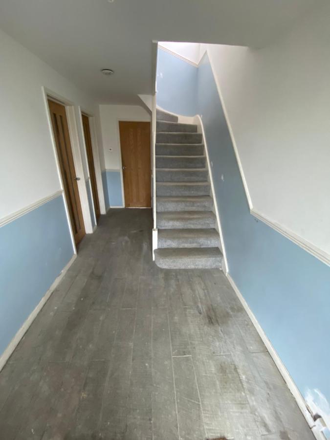 Theldon Apartment Luton  Bagian luar foto